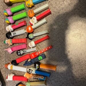 PEZ Halloween & Character Candy Dispenser Lot - Multicolor Kids Toy
